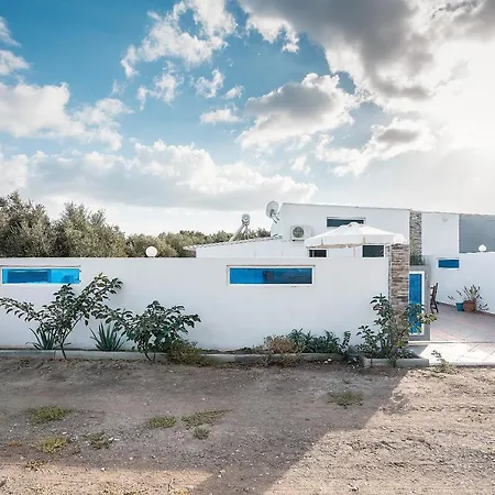 Pearl Villa Lakhania